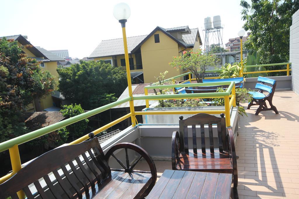 Home Place Hotel Chiang Mai Exterior photo